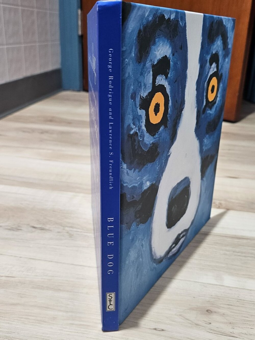 Blue Dog by George Rodrigue coffee table book - Picture 3 of 9